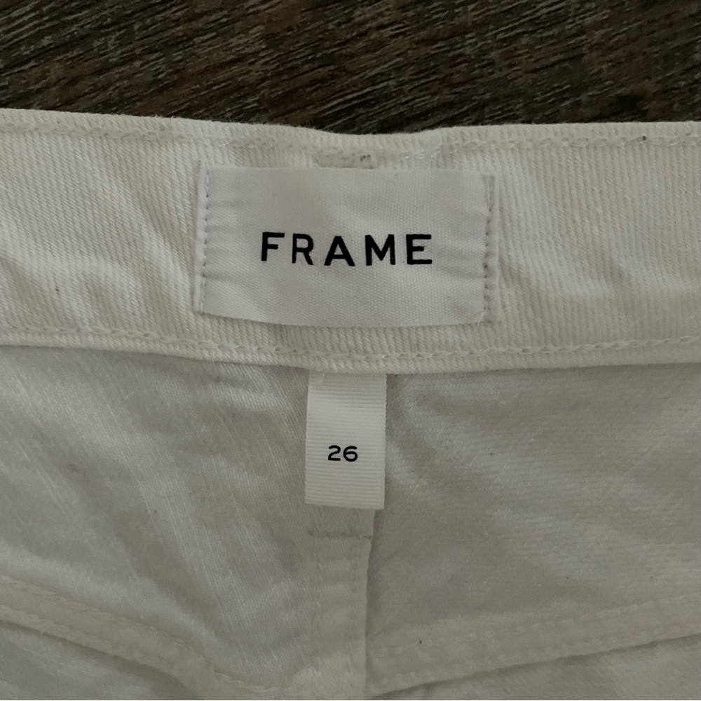 Frame Shorts - Picture 4 of 4
